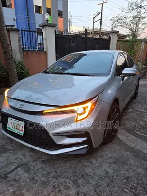 Toyota Corolla 2023 Silver