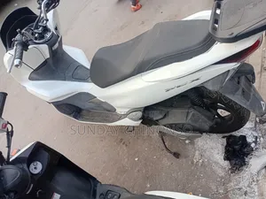 Honda 2018 White