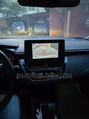 Toyota Corolla 2023 Silver