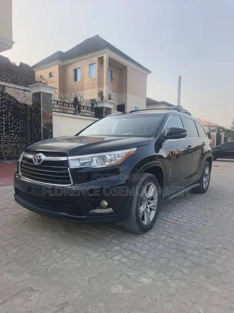 Toyota Highlander 2015 Black