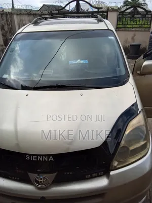Toyota Sienna XLE 2005 Beige