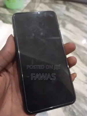 Apple iPhone 11 Pro Max 64 GB Black