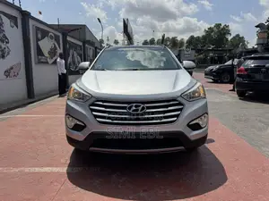 Hyundai Santa Fe 2017 Silver