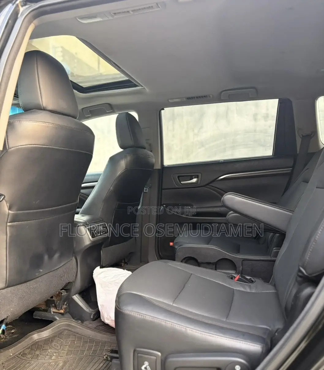 Toyota Highlander 2015 Black