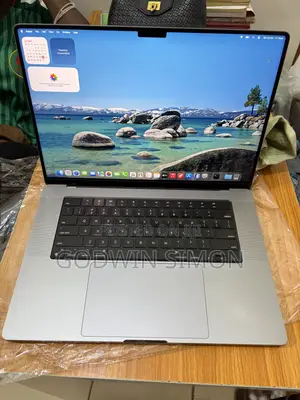 Laptop Apple MacBook Pro 2021 M1 32GB Apple M1 Pro SSD 1T