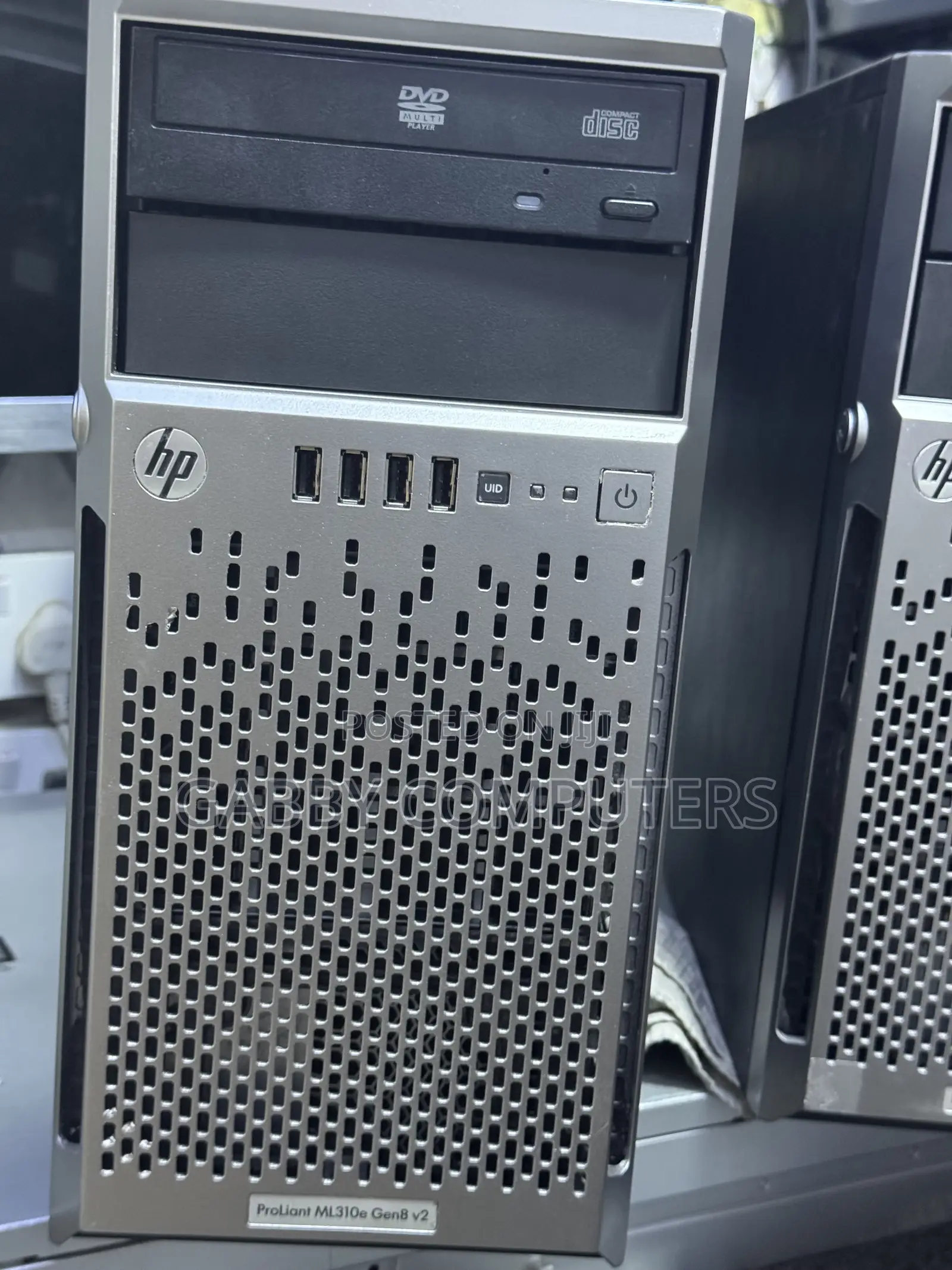 Server HP ProLiant ML 16GB Intel Xeon HDD+SSD 1.5T