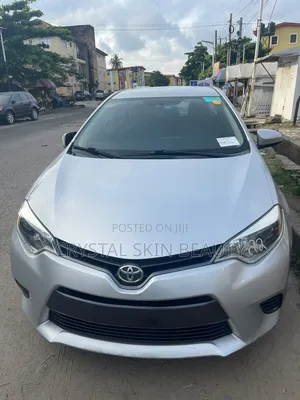 Toyota Corolla 2015 Silver