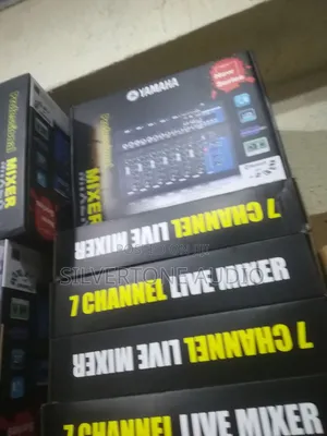 High Quality Yamaha 7 Channels Mixer