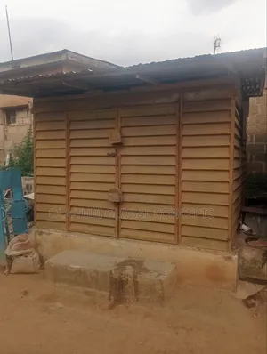 10×10 Removable Shop Container With Roofing & Bulgary for Sale