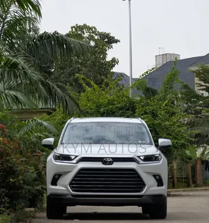 Toyota Highlander 2024 White