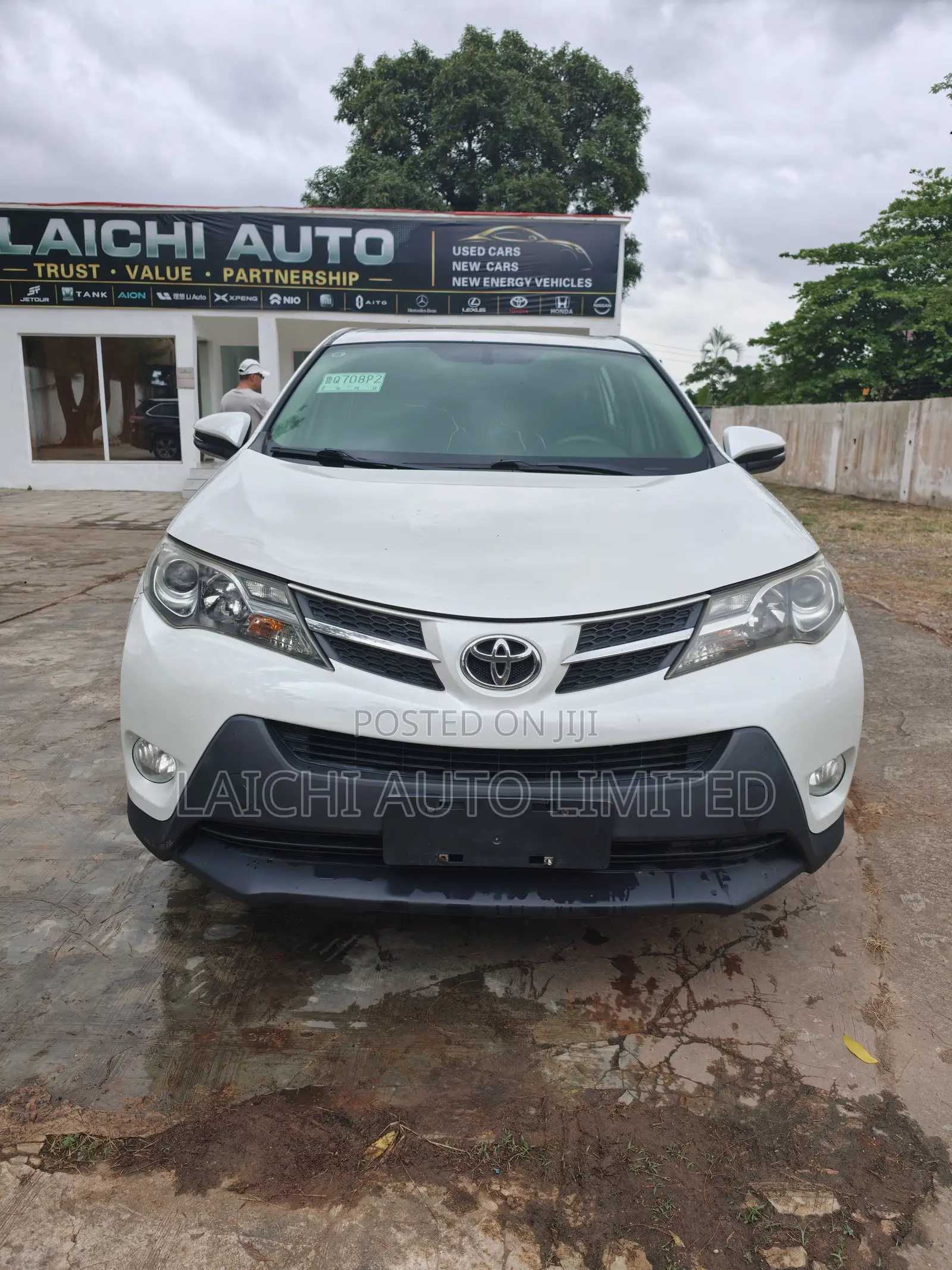 Toyota RAV4 2014 White