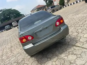 Toyota Corolla LE 2004 Green