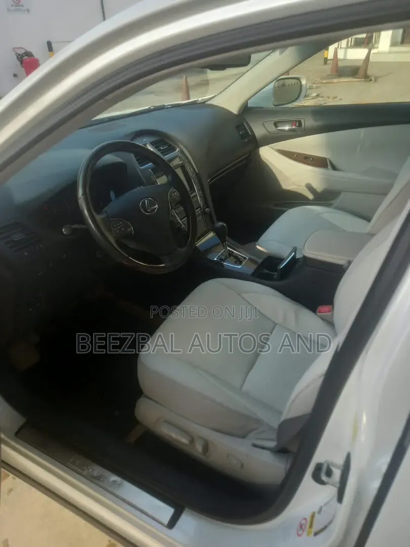 Lexus ES 350 2010 White