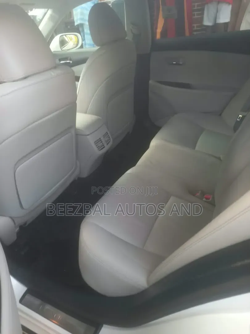 Lexus ES 350 2010 White