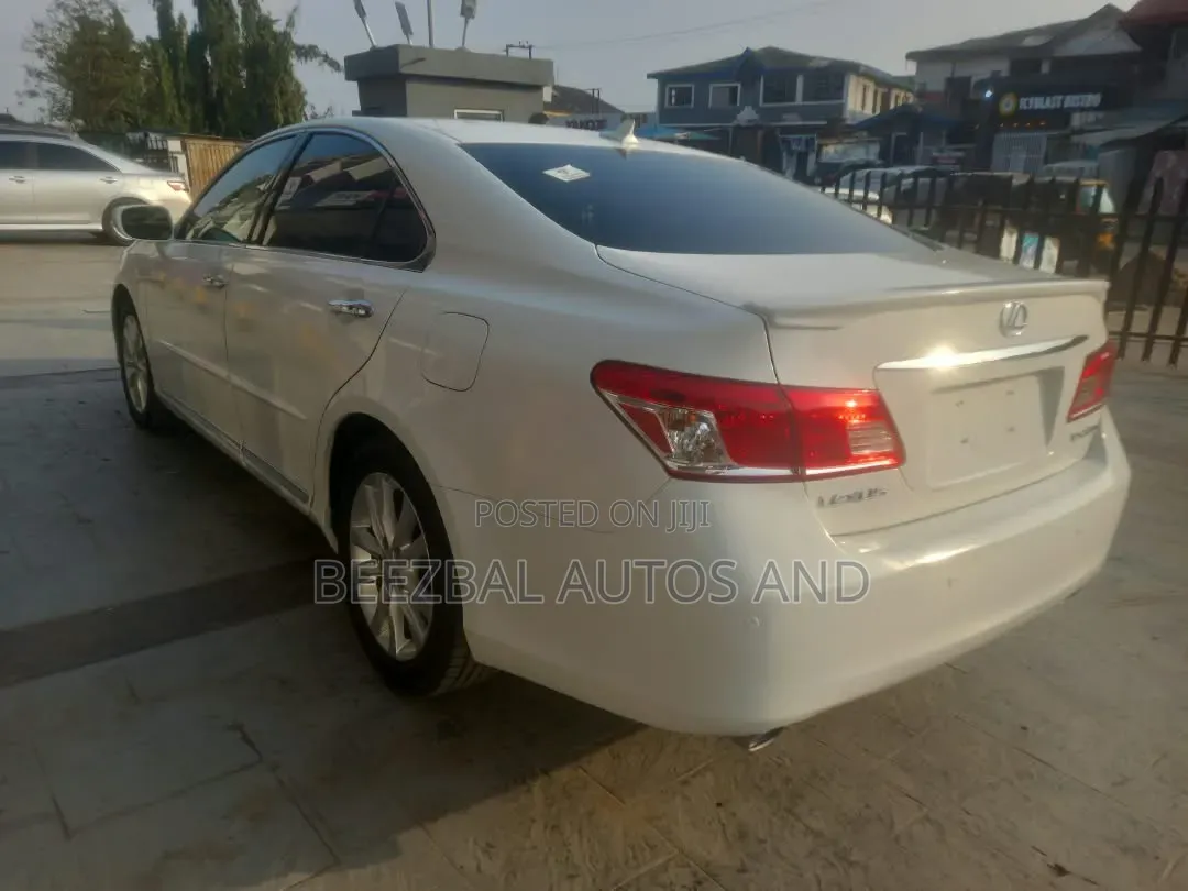 Lexus ES 350 2010 White