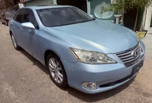 Lexus ES 350 2011 Blue