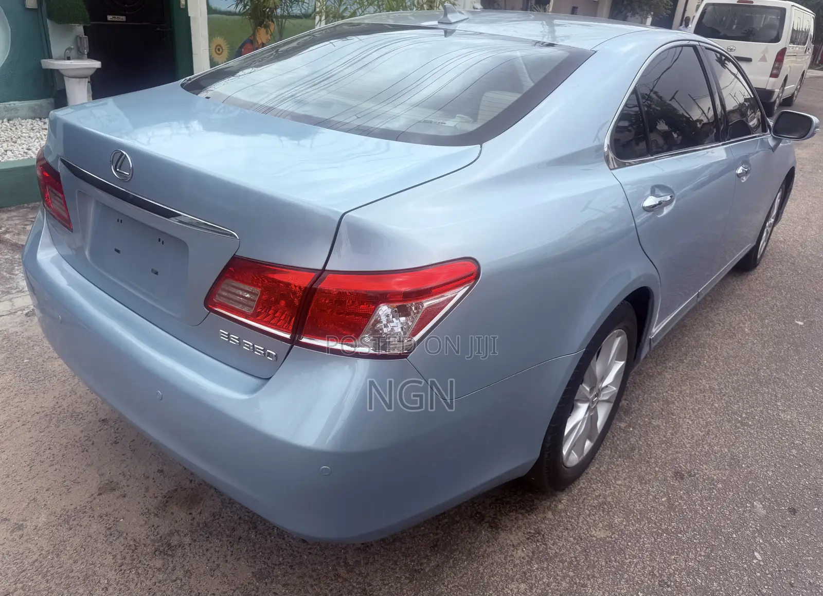 Lexus ES 350 2011 Blue