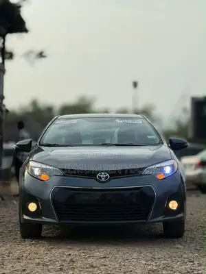 Toyota Corolla LE Premium 4dr Sedan (1.8L 4cyl CVT) 2015 Gray