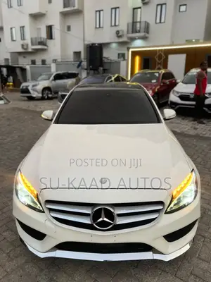 Mercedes-Benz C400 4Matic AWD Sedan (3.0L V6 7A) 2015 White