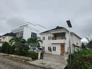4bdrm Duplex in Private Estate, Ikota for sale