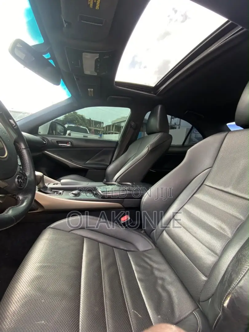 Lexus IS 2014 White