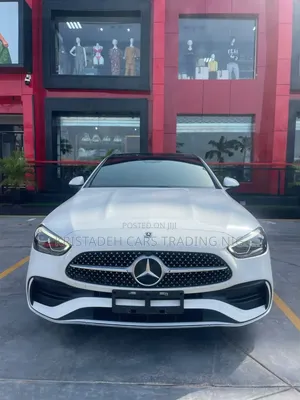 Mercedes-Benz C300 2022 White