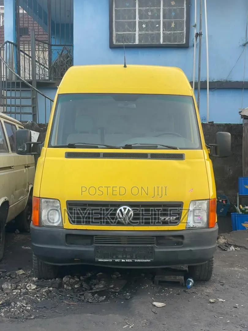 Volkswagen LT 2005 Yellow