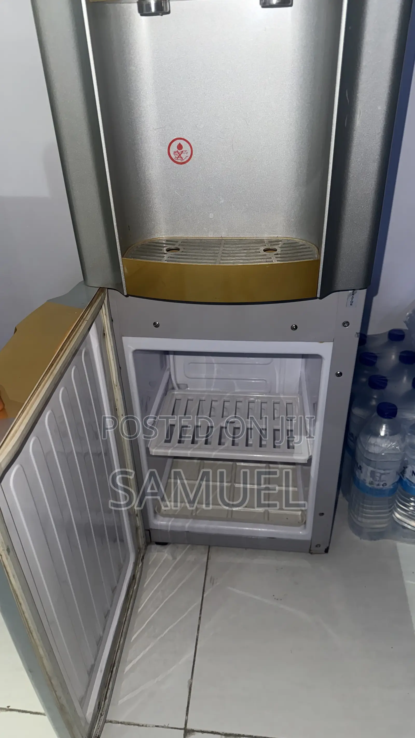 Nexus Water Dispenser With Fridge