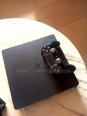 6months Uk Used PlayStation 4 Slim Hacked With 10 Games Including FC,G
