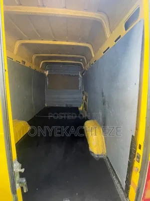 Volkswagen LT 2005 Yellow