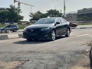 Toyota Camry 2013 Black