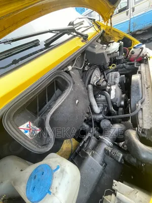 Volkswagen LT 2005 Yellow