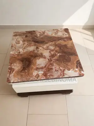 Neat Marble Centre Table for Sale