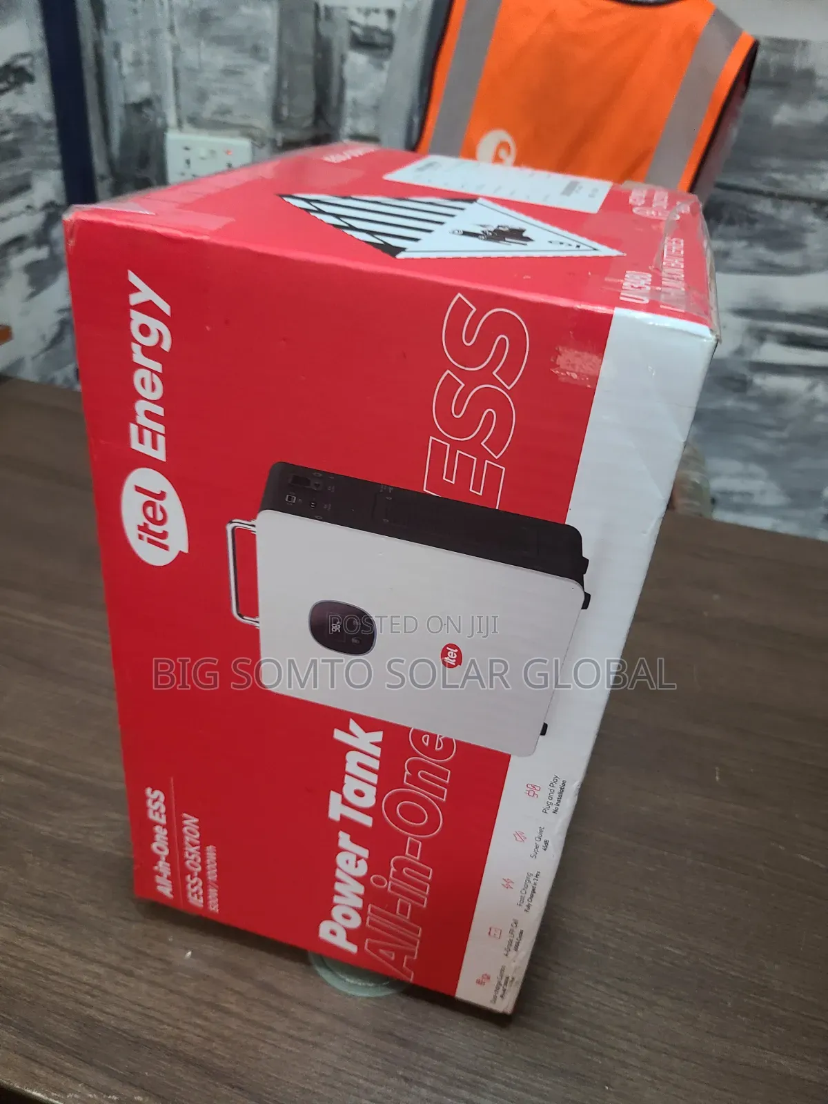 1kwh/500w Itel Solar Generator