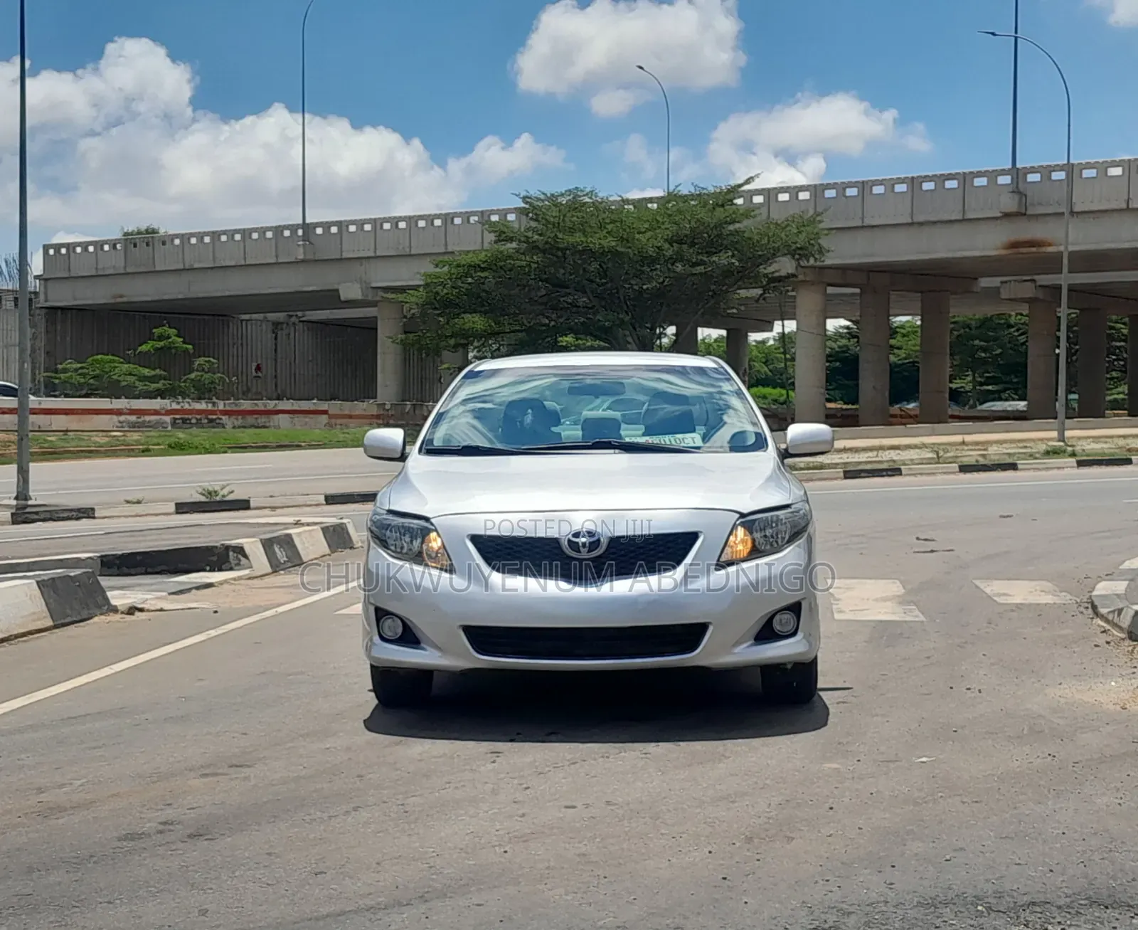 Toyota Corolla 2010 Silver