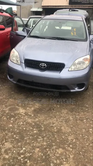 Toyota Matrix XR Hatchback FWD (1.8L 4cyl 4A) 2007 Blue