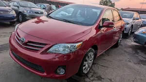 Toyota Corolla LE 4dr Sedan (1.8L 4cyl 4A) 2013 Red