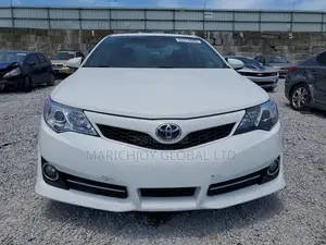 Toyota Camry SE Limited Edition 4dr Sedan (2.5L 4cyl 6A) 2012 White