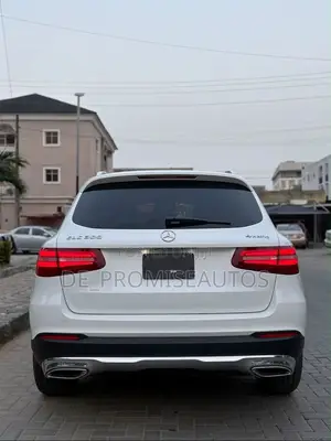 Mercedes-Benz GLC-Class 2016 White