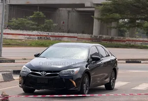 Toyota Camry 2016 Black