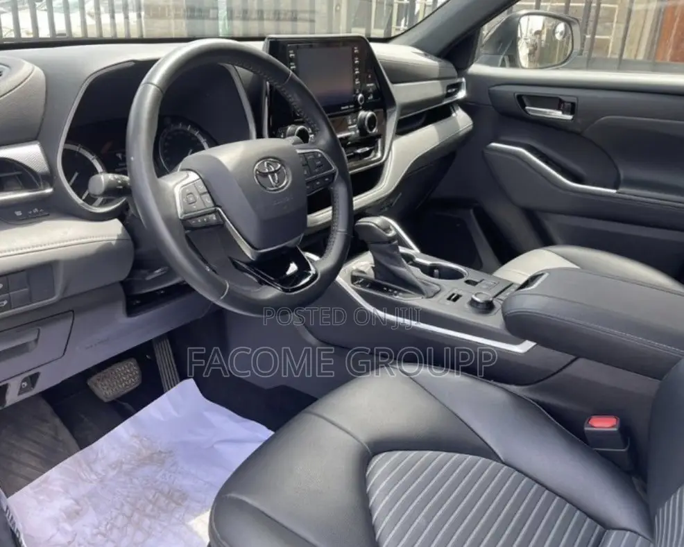 Toyota Highlander 2022 White