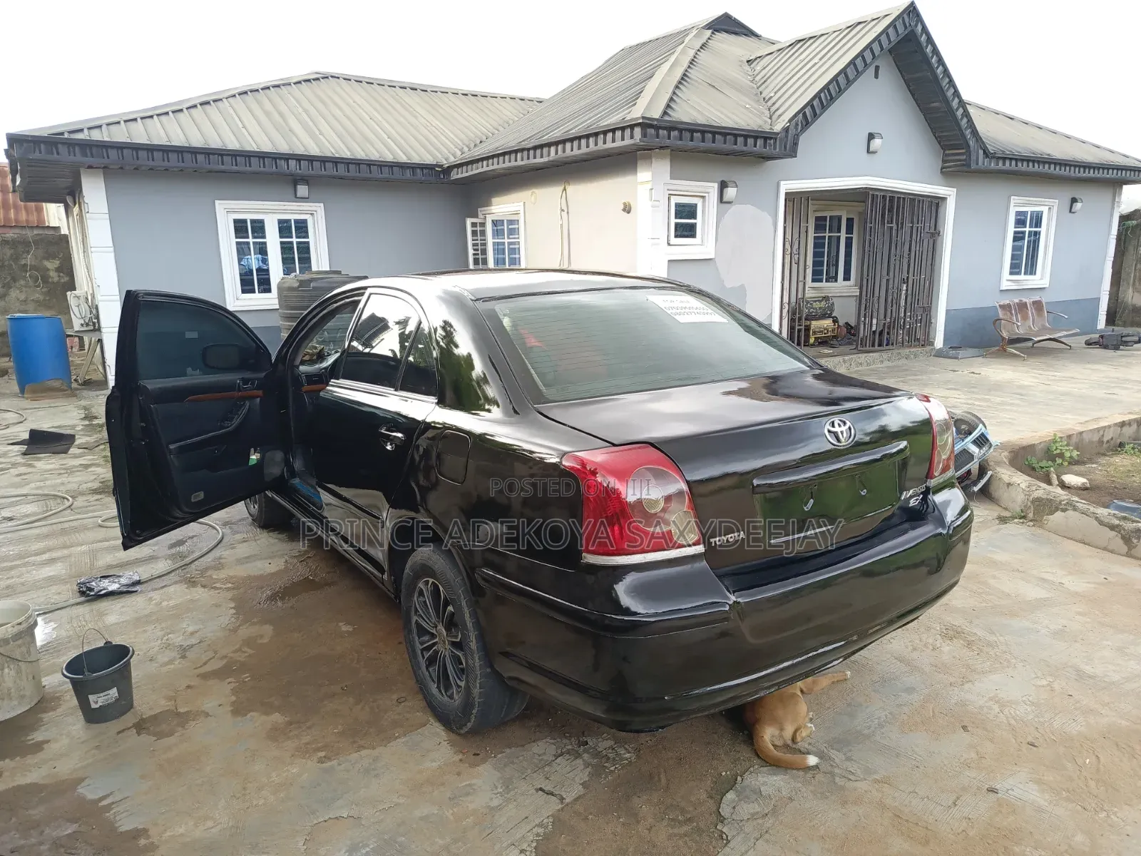 Sharp Toyota Avensis