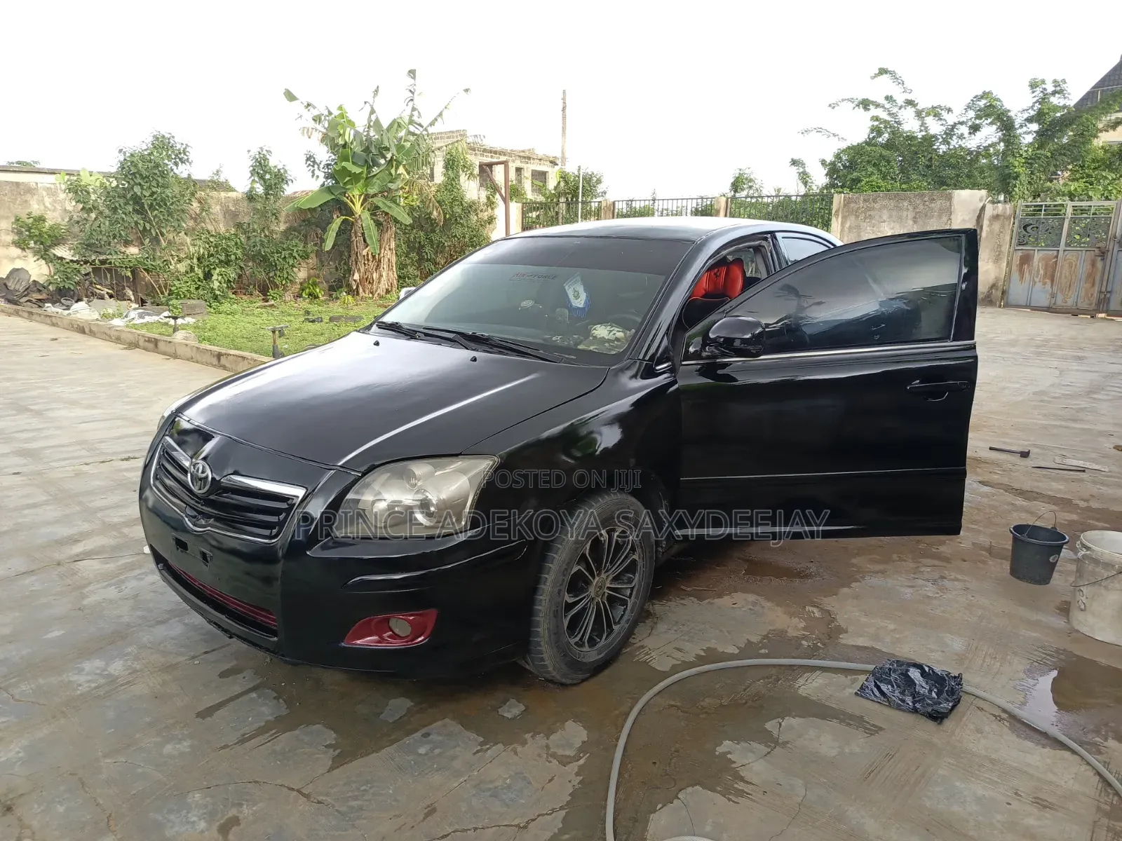 Sharp Toyota Avensis