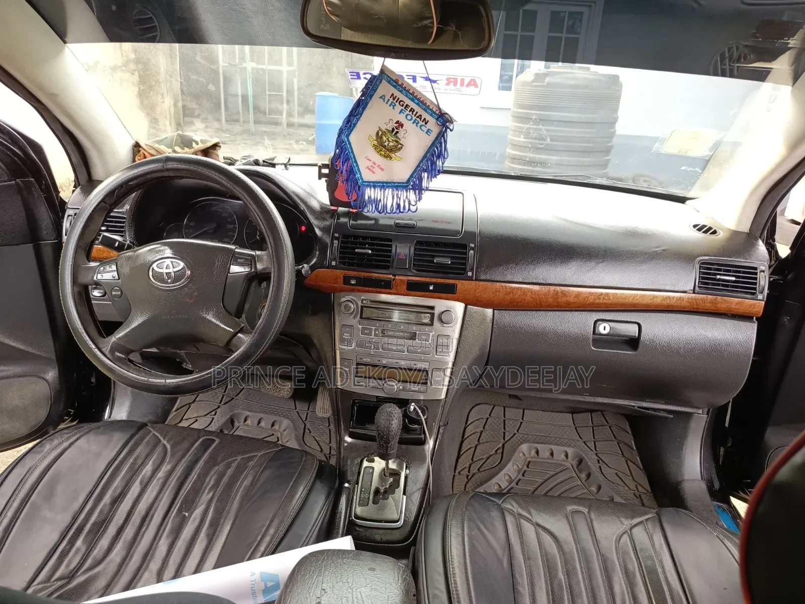 Sharp Toyota Avensis
