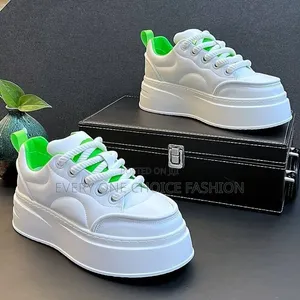 2026 Unisex White Sneakers