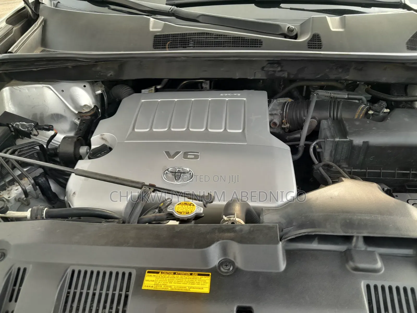 Toyota Highlander SE 2012 Silver