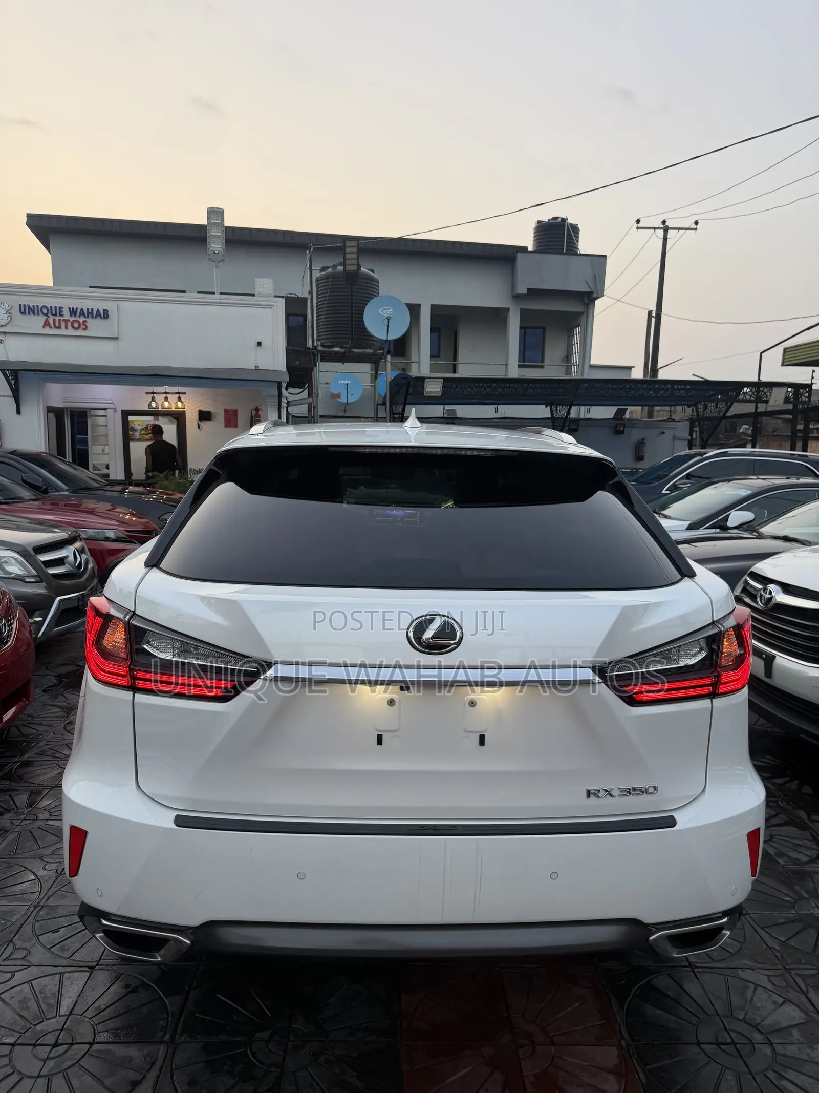 Lexus RX 450H AWD 2017 White