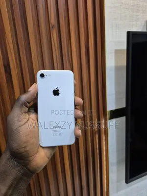 Apple iPhone 8 64 GB White