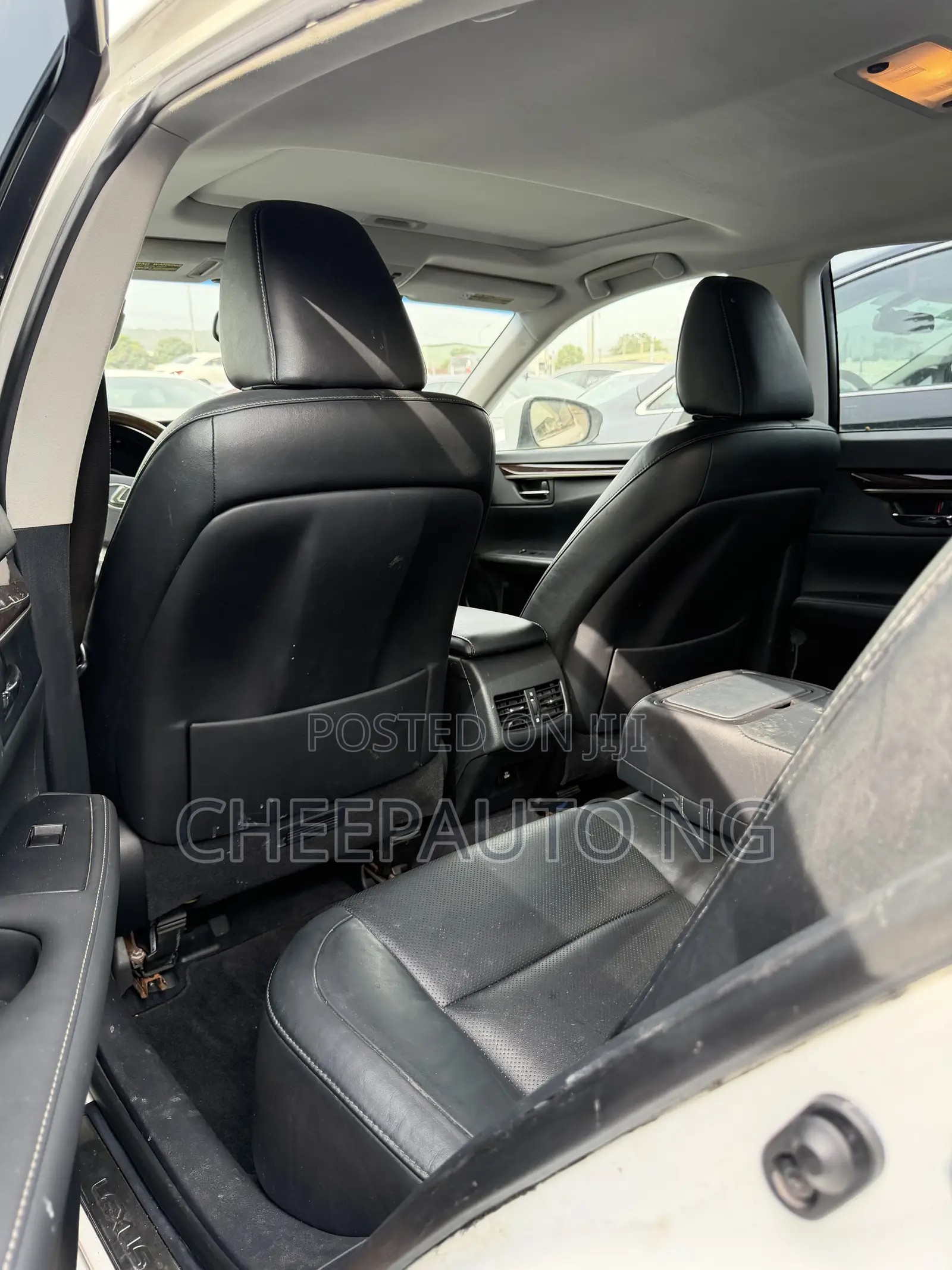 Lexus ES 350 FWD 2014 White