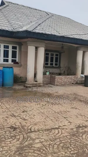 4bdrm Bungalow in Evergreen, Igando / Ikotun/Igando for sale